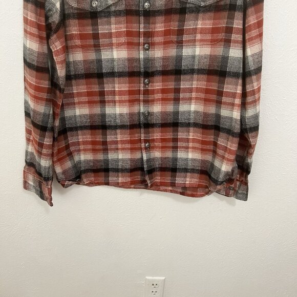 Iron and Resin Red Soda L Brushed Cotton Flannel 2 Pocket Shirt Plaid Button Up - Picture 4 of 12
